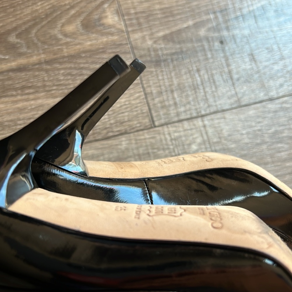 JIMMY CHOO London Black Leather Pumps - Picture 6 of 9